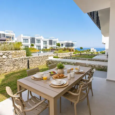 Aqualina B4-2 By Holidaykeys Kyrenia (Northern Cyprus)